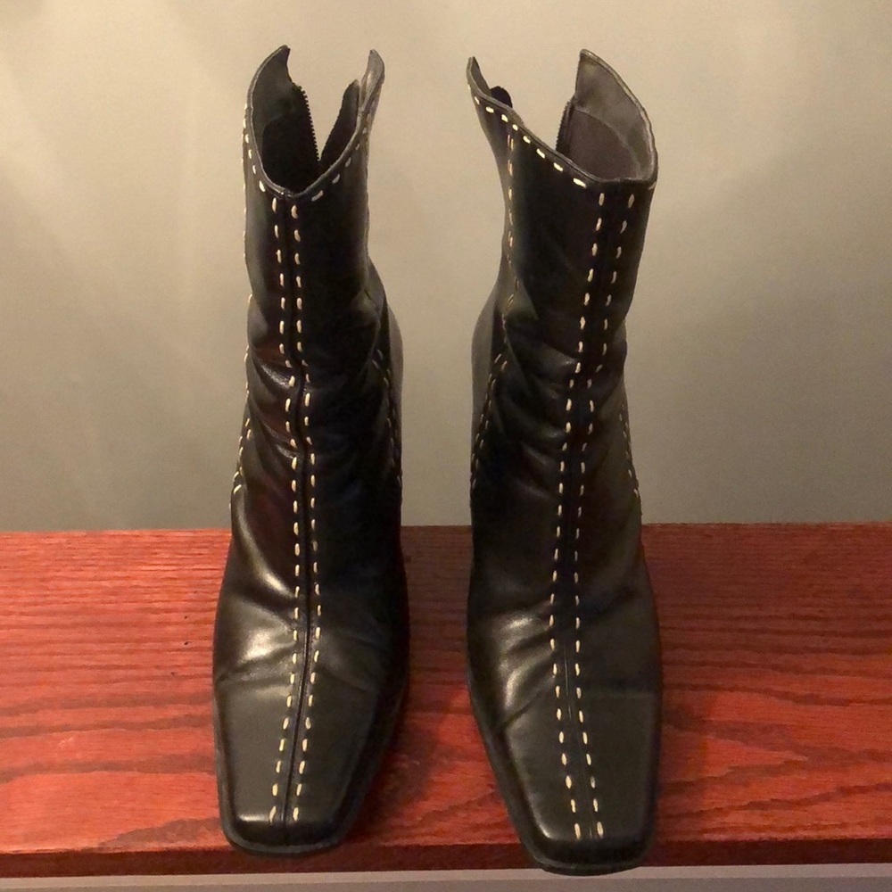 Genuine leather boots